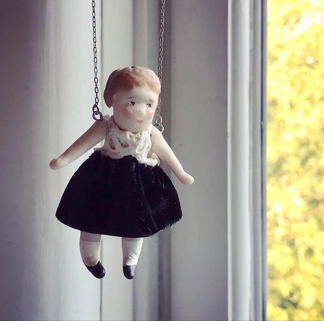 unon doll お洒落なビスク風ドール　ペンダントにも♡