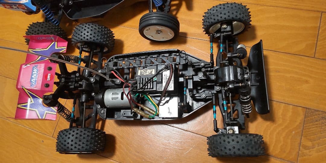 タミヤ　DF02（4WD） DT02（2WD）RC オフロードカー　２台セット