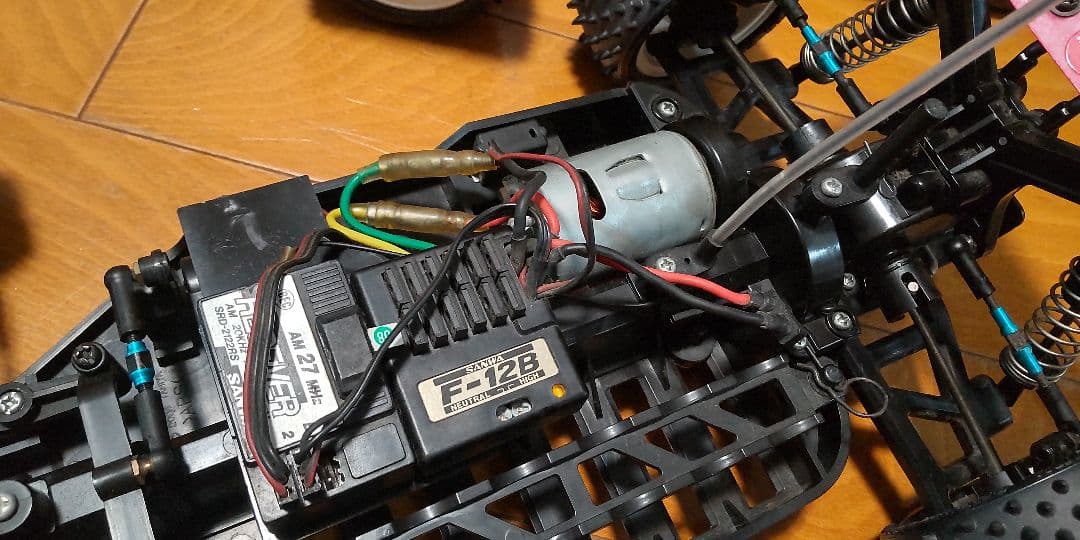 タミヤ　DF02（4WD） DT02（2WD）RC オフロードカー　２台セット