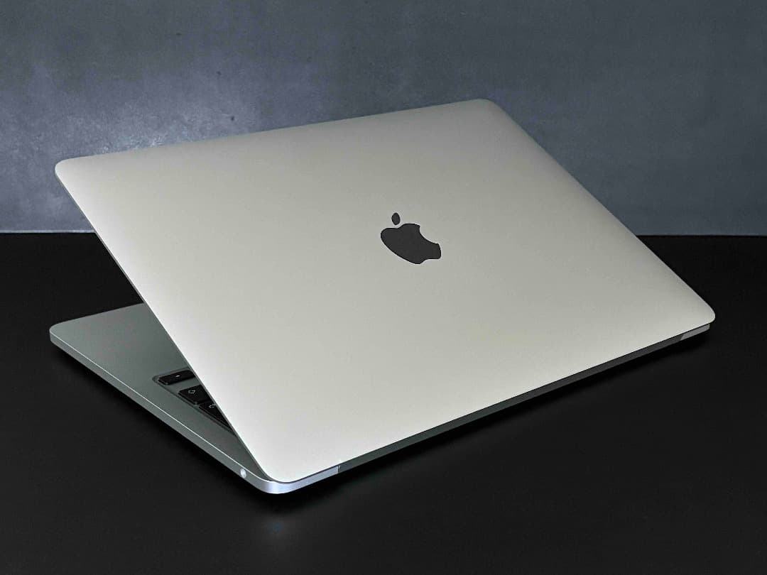 たつたつMacBook Pro 13.3㌅ M1 2020 A2338