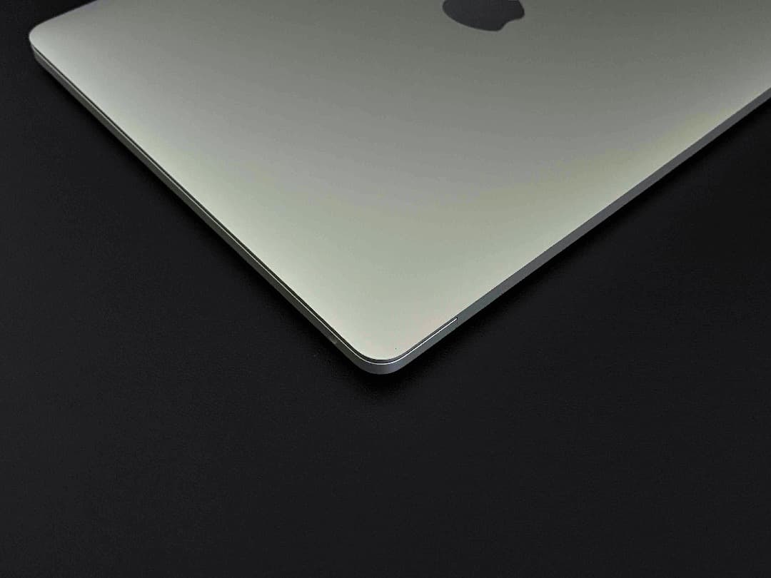 たつたつMacBook Pro 13.3㌅ M1 2020 A2338