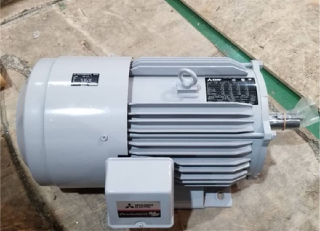 メーカー欠品中！三菱　ブレーキ付　モーター　工業用