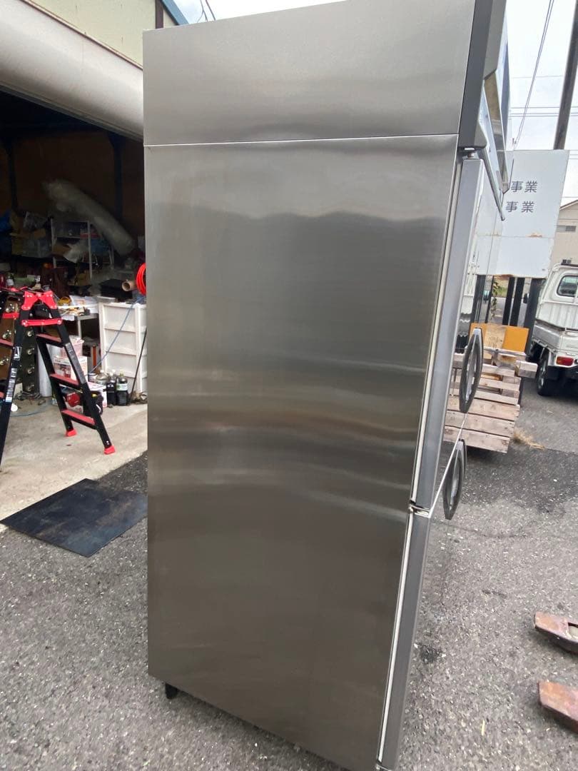 フクシマ 業務用縦型4ドア冷凍庫　URD54FMTA1 200V