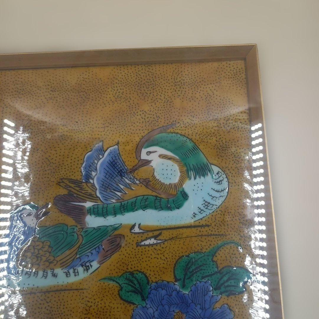 七宝工芸　孔雀牡丹図