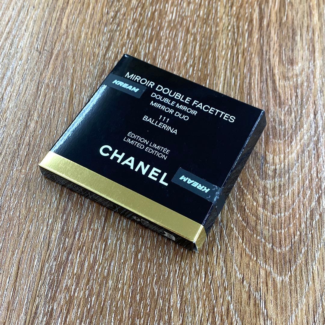 m4622 シャネル CHANEL コンパクトミラー 111