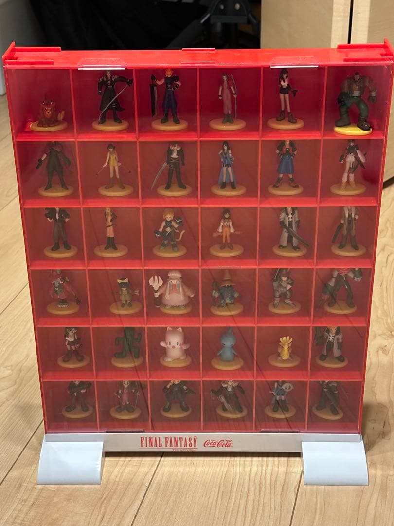 ファイナルファンタジー×コカ・コーラ フィギュアセット 36体 非売品