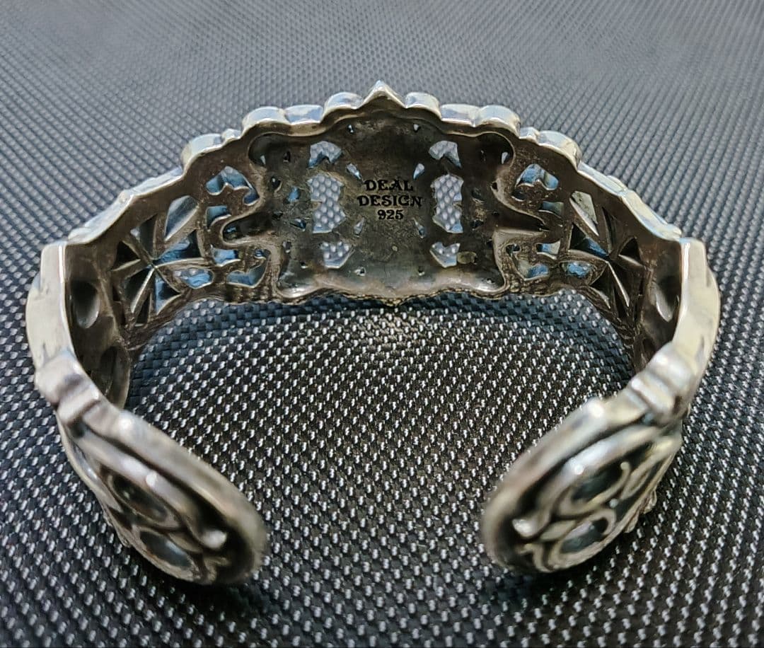 アクセサリー KIK