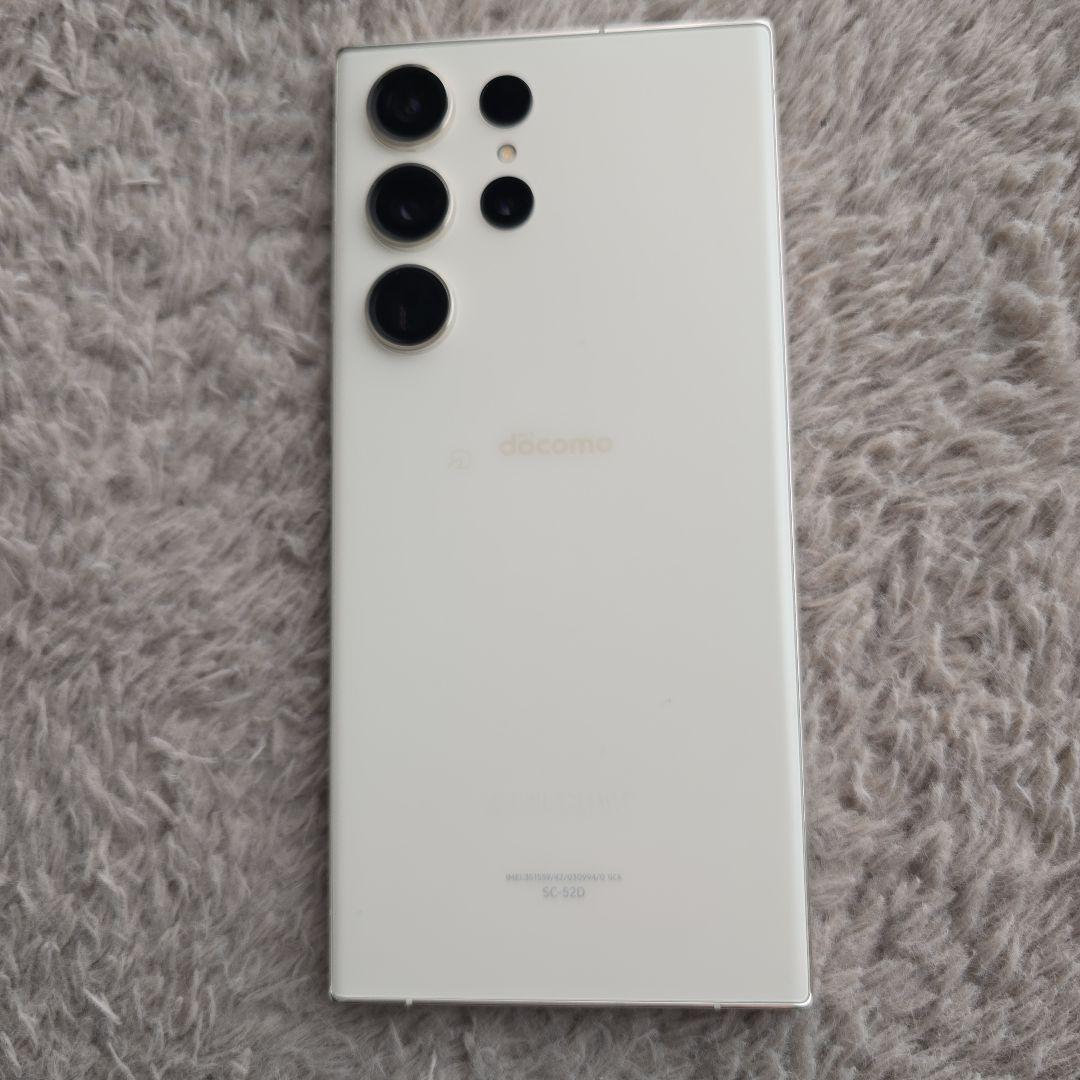 一*瀬様 docomo SC-52C ホワイト トリプルカメラ