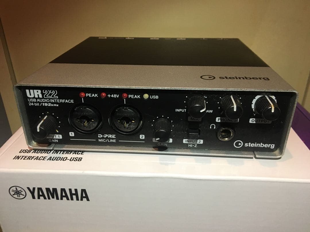 Steinberg UR22 USBオーディオインターフェイス