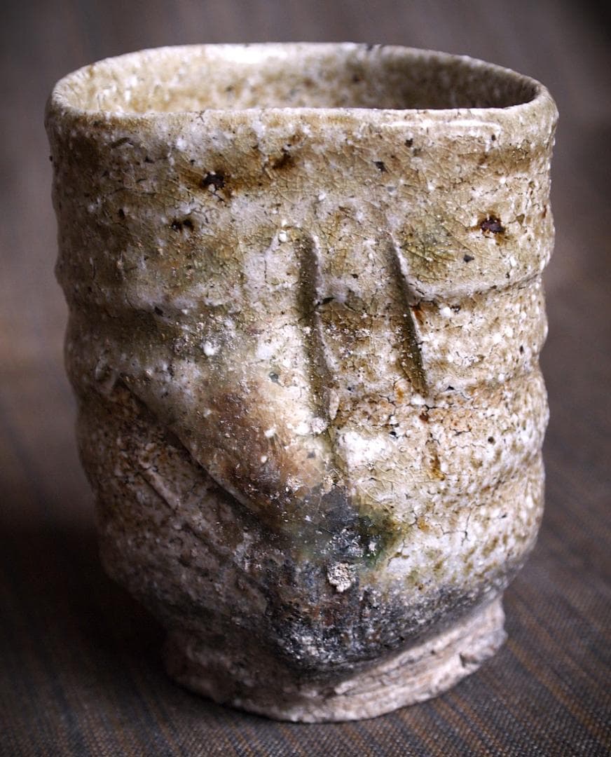 人気作家★谷本貴【師：師：森正・谷本景】伊賀(窯変）湯のみA★共箱 匿