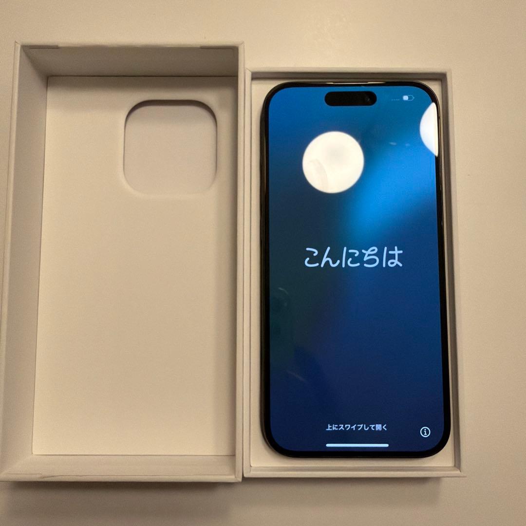 美品　90% iPhone 15 pro 256GB 　ブラックチタニウム