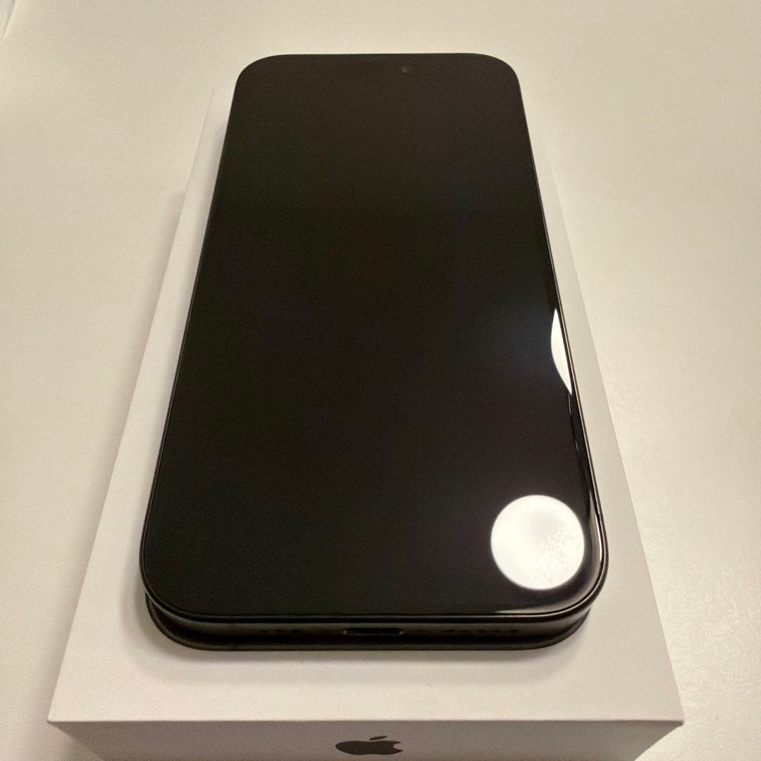 美品　90% iPhone 15 pro 256GB 　ブラックチタニウム