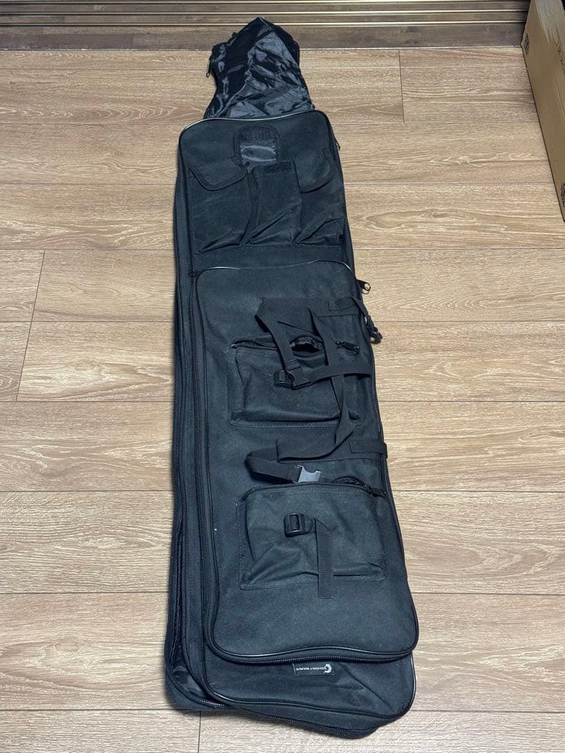 東京マルイ　M4A1 MWS ガスガン　マガジンなし　キャリーバッグ付き