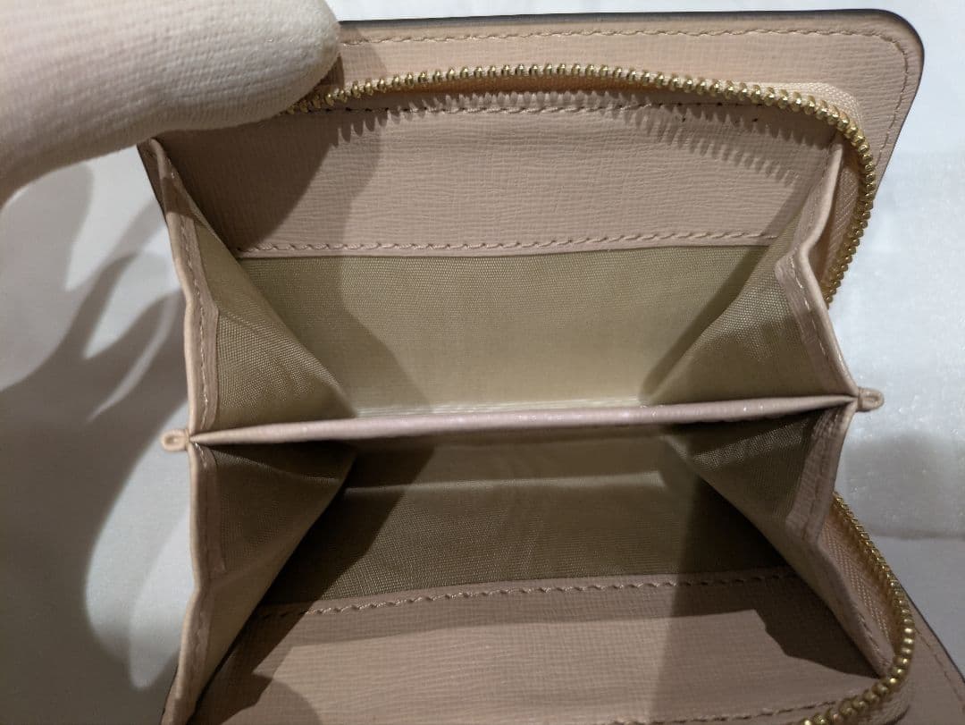 【新品未使用 ★箱付】フルラ バビロンs 二つ折り財布 ベーシュ バレリーナ