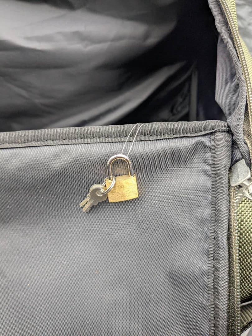 Colemanコールマン ボストンキャリー　70L　カーキ　キャリーバッグ