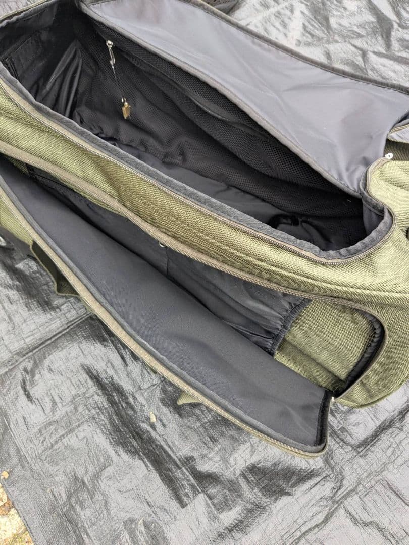 Colemanコールマン ボストンキャリー　70L　カーキ　キャリーバッグ