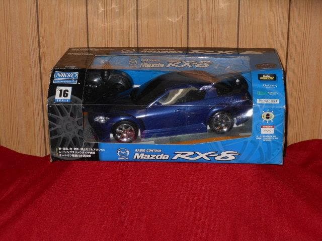 マツダ  RX-8  ラジコンカー 1/16 サイズ　未使用
