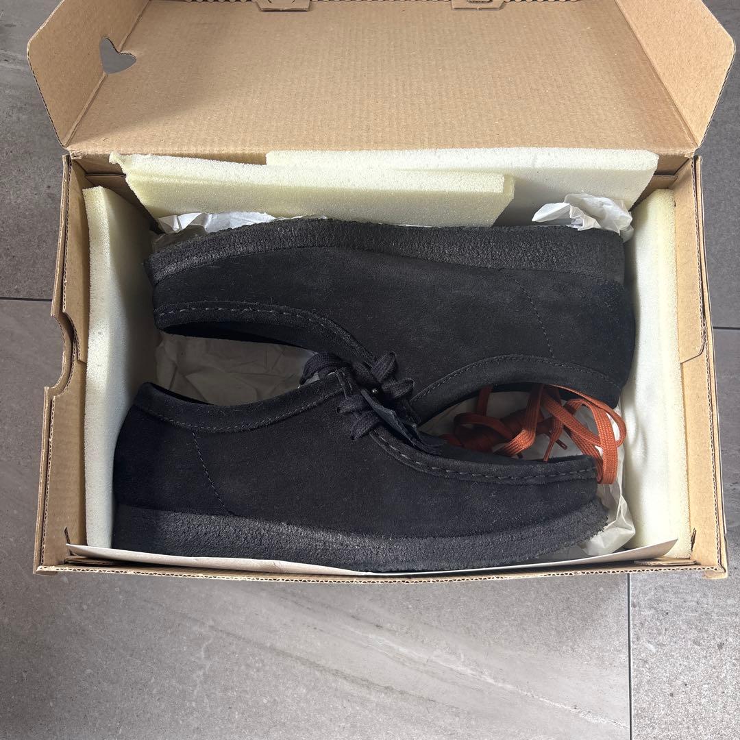 CLARKS ワラビー メンズ スエード