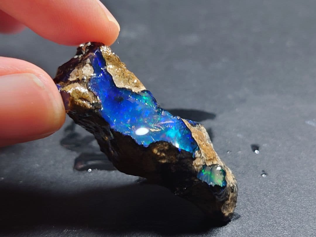 【50CT】エチオピアオパールウェロ産　鉱物標本　原石　プレシャス