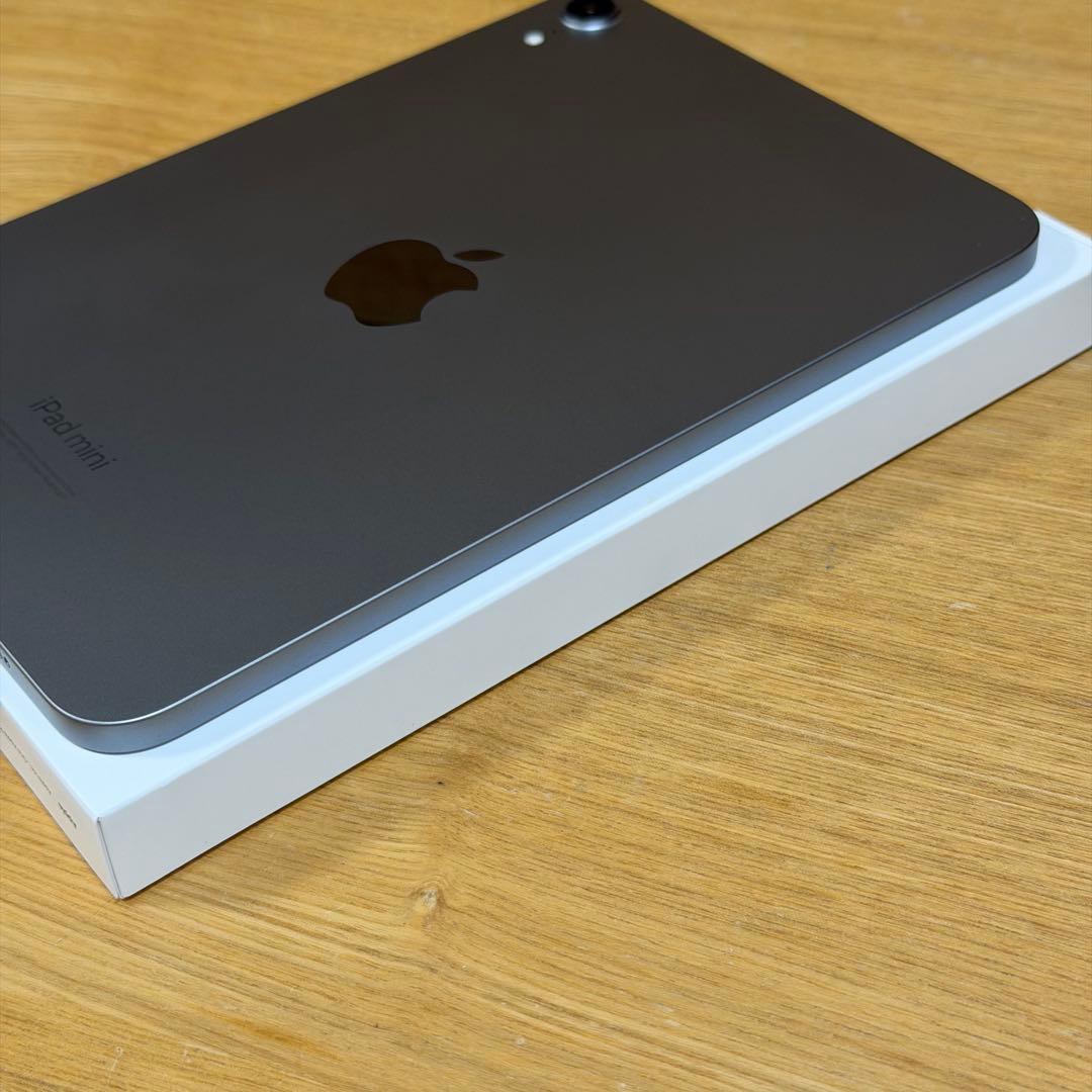 iPad mini （A17 Pro） スペースグレイ 128GB おまけつき