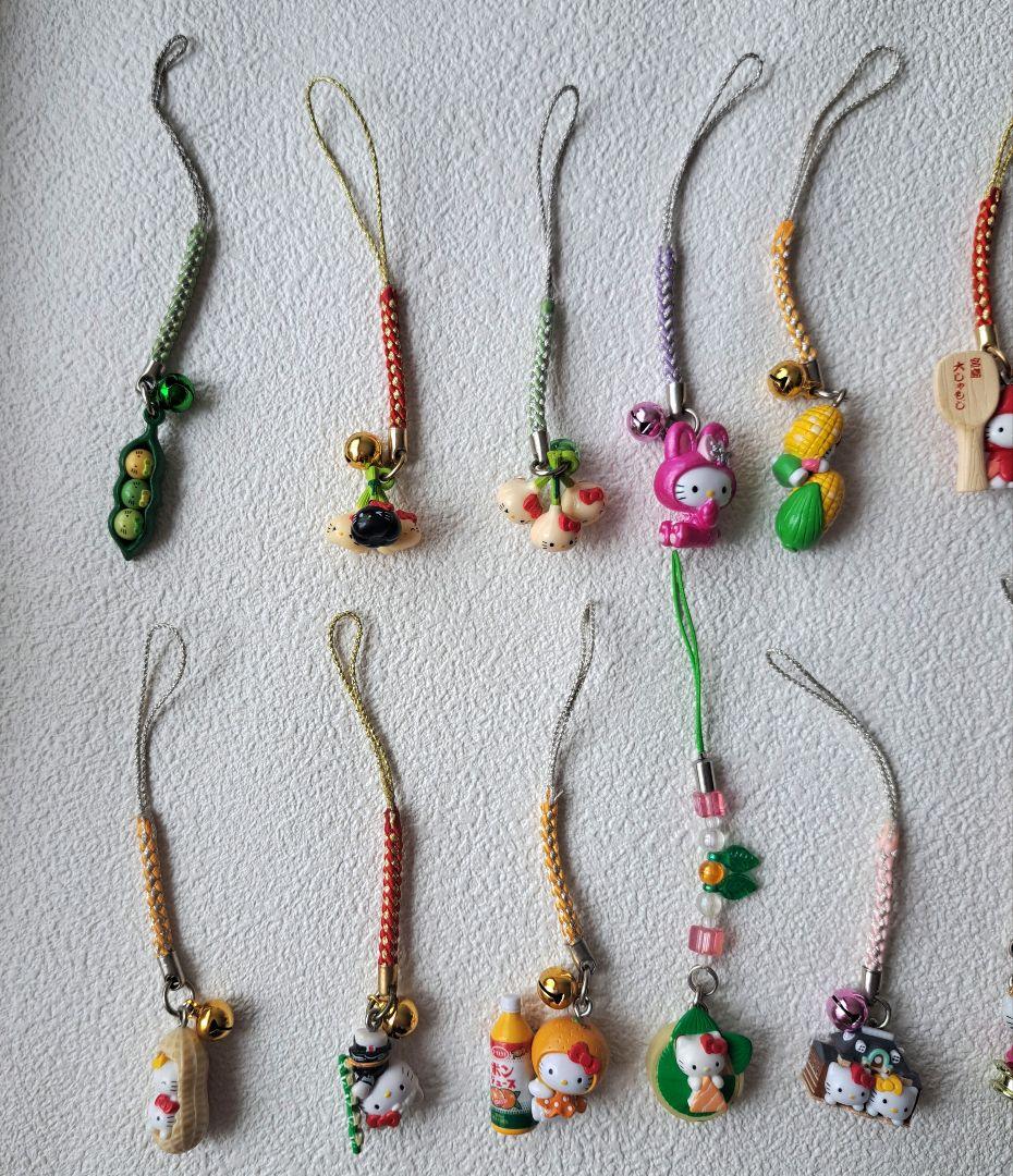 ご当地キティ　根付　他　71個　まとめ売り