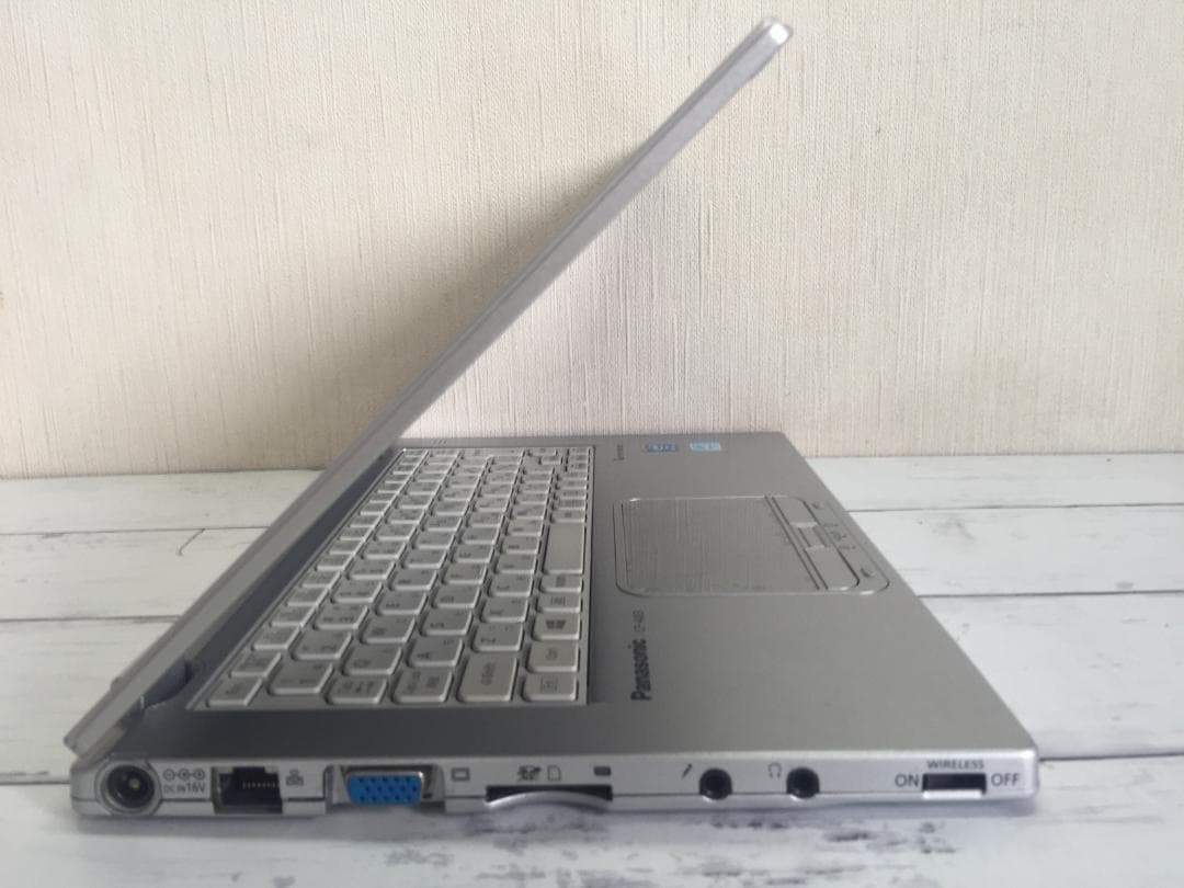 パナソニック CF-AX3 11.6型高解像度 軽量コンパクト ノートパソコン