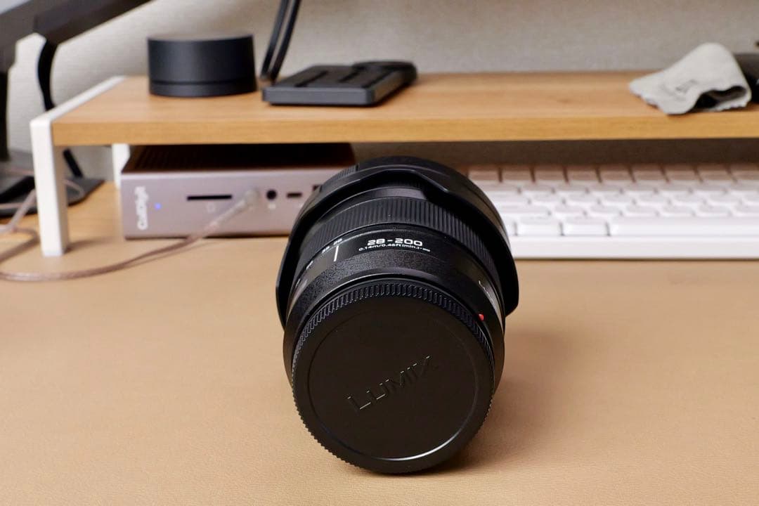 lumix S 28-200mm ズームレンズ　S-R28200