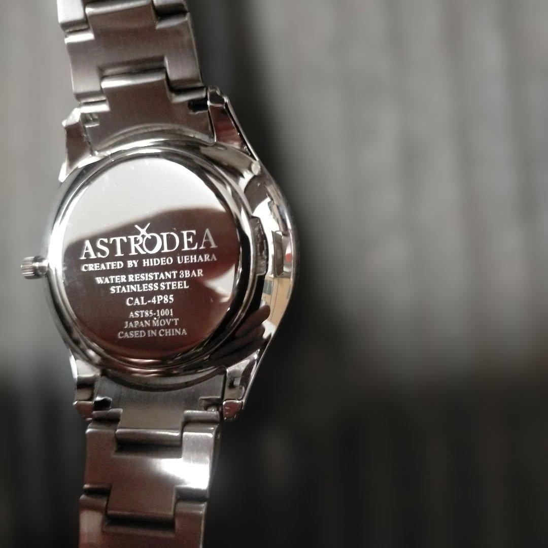 あき 新月齢小型ウォッチ