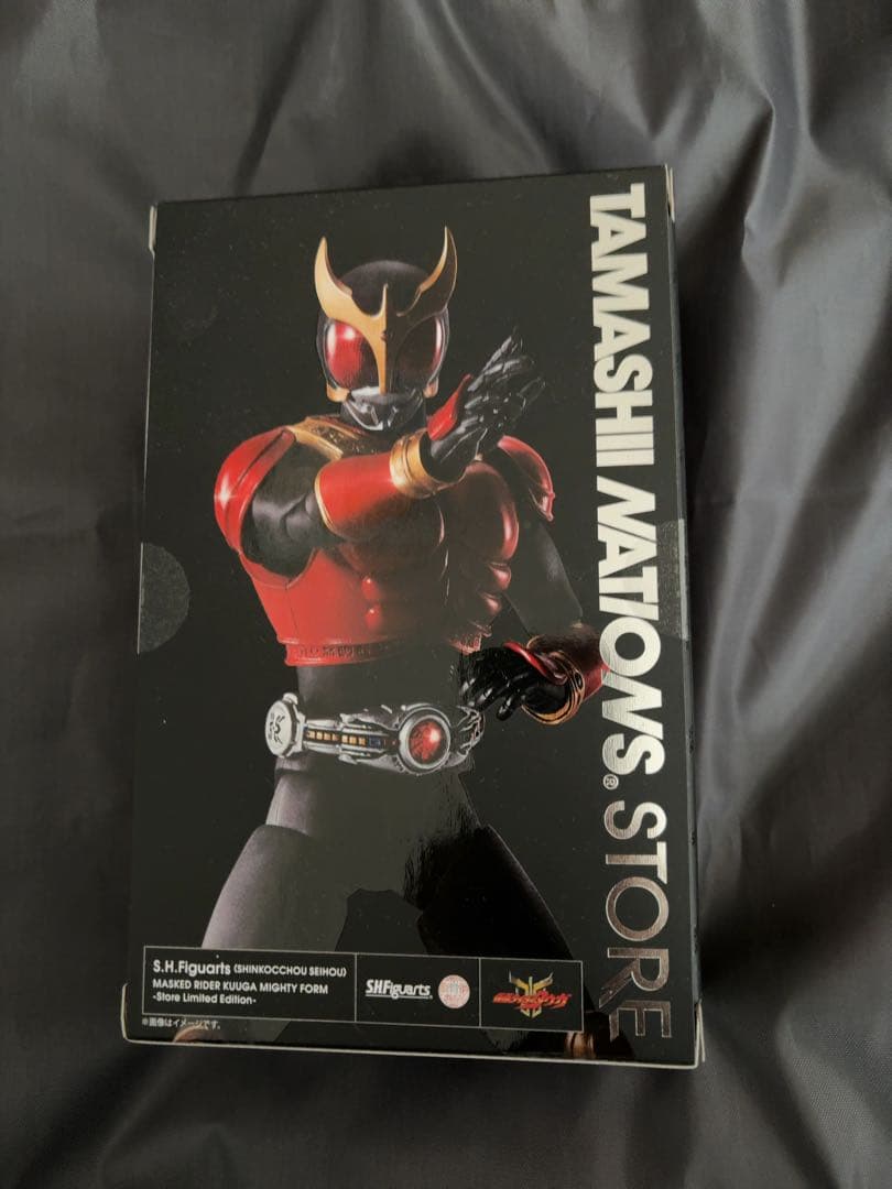 真骨彫製法　仮面ライダークウガ　マイティフォーム(ストア限定)