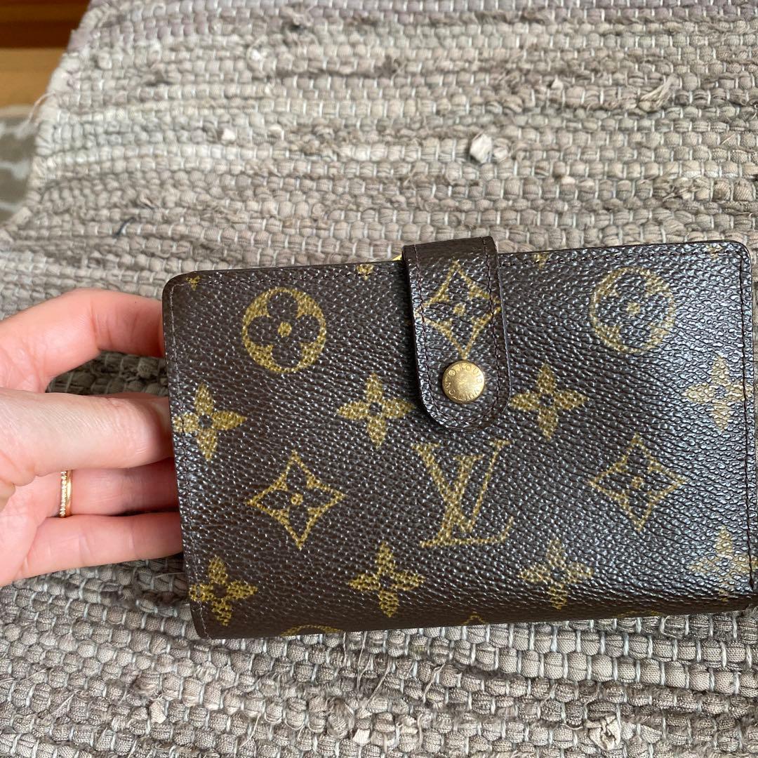 ルイヴィトンがま口財布
