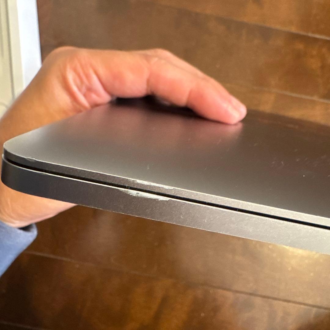 MacBookPro 2020 M1/16GB/256GB 13インチ