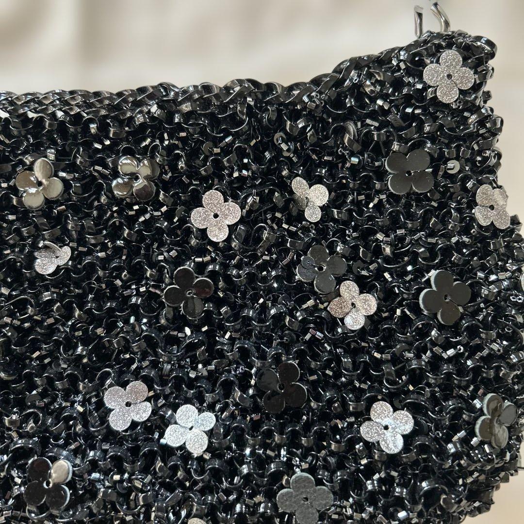 新品 未使用 お花のモチーフが可愛いワイヤーチェーンバッグ ANTEPRIMA