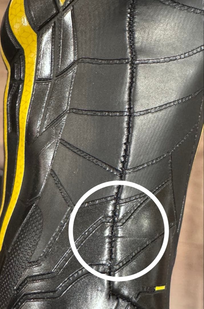 ホットトイズ　スパイダーマン　アンチオックスーツ