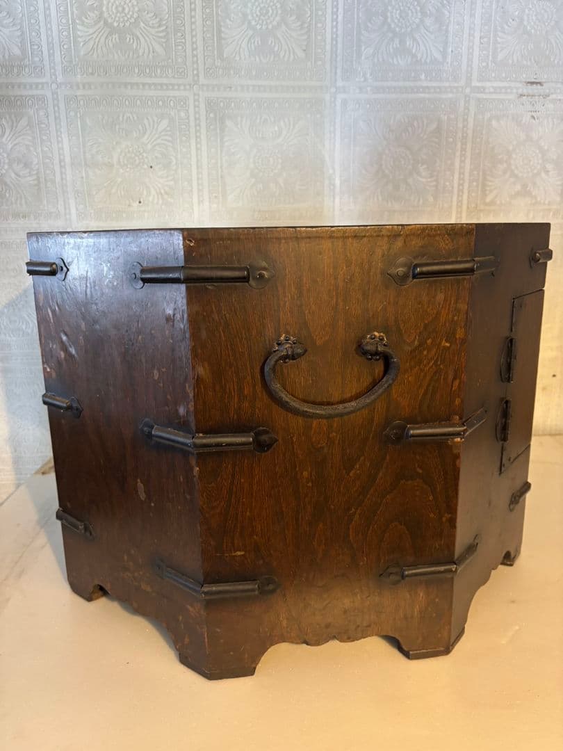 李朝家具　木製八角形　収納箱