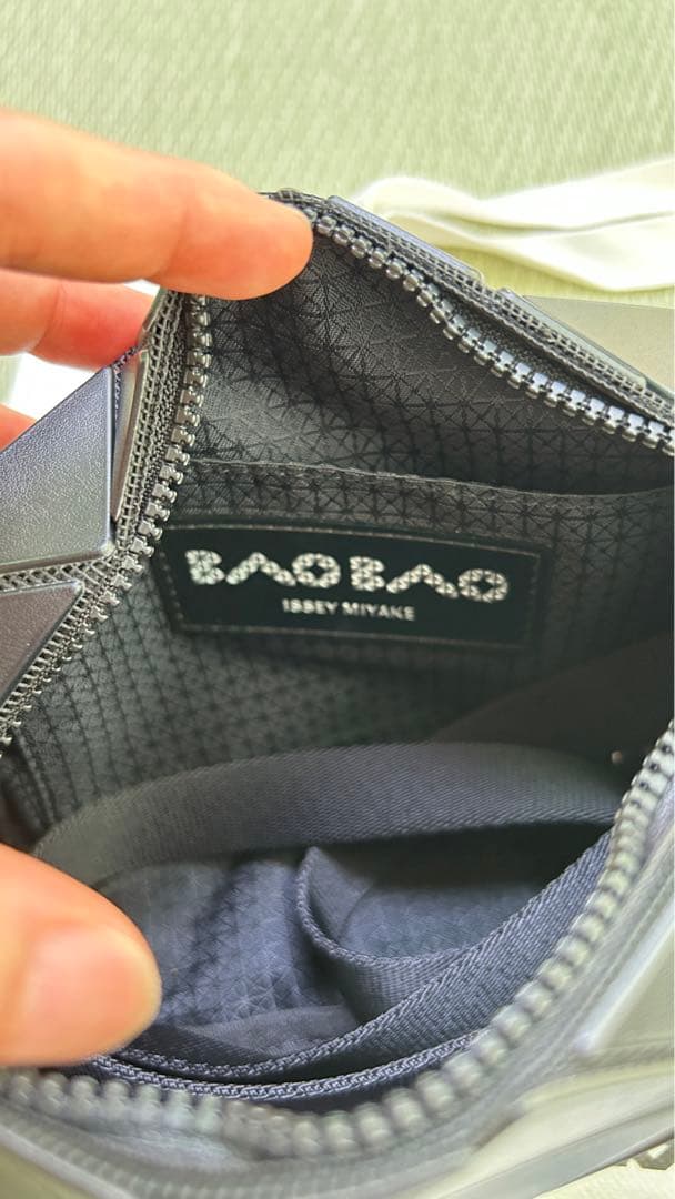 未使用 バオバオ　イッセイミヤケ　 ショルダーバッグ 黒 ブラック キューボイド