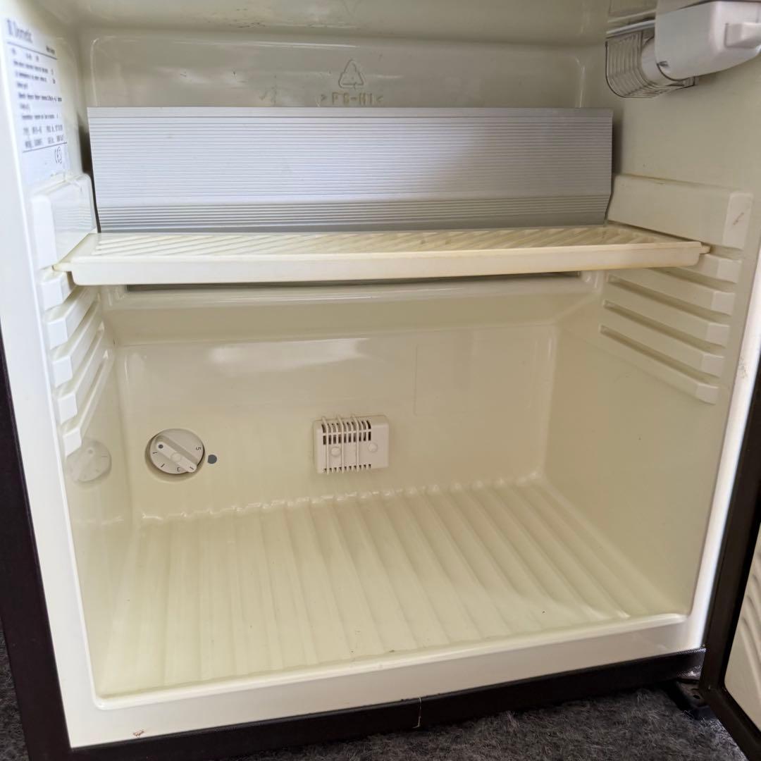 激安早い者勝ち✨ 定価７万✨ ドメティック 小型冷蔵庫 ブラウン 新生活応援