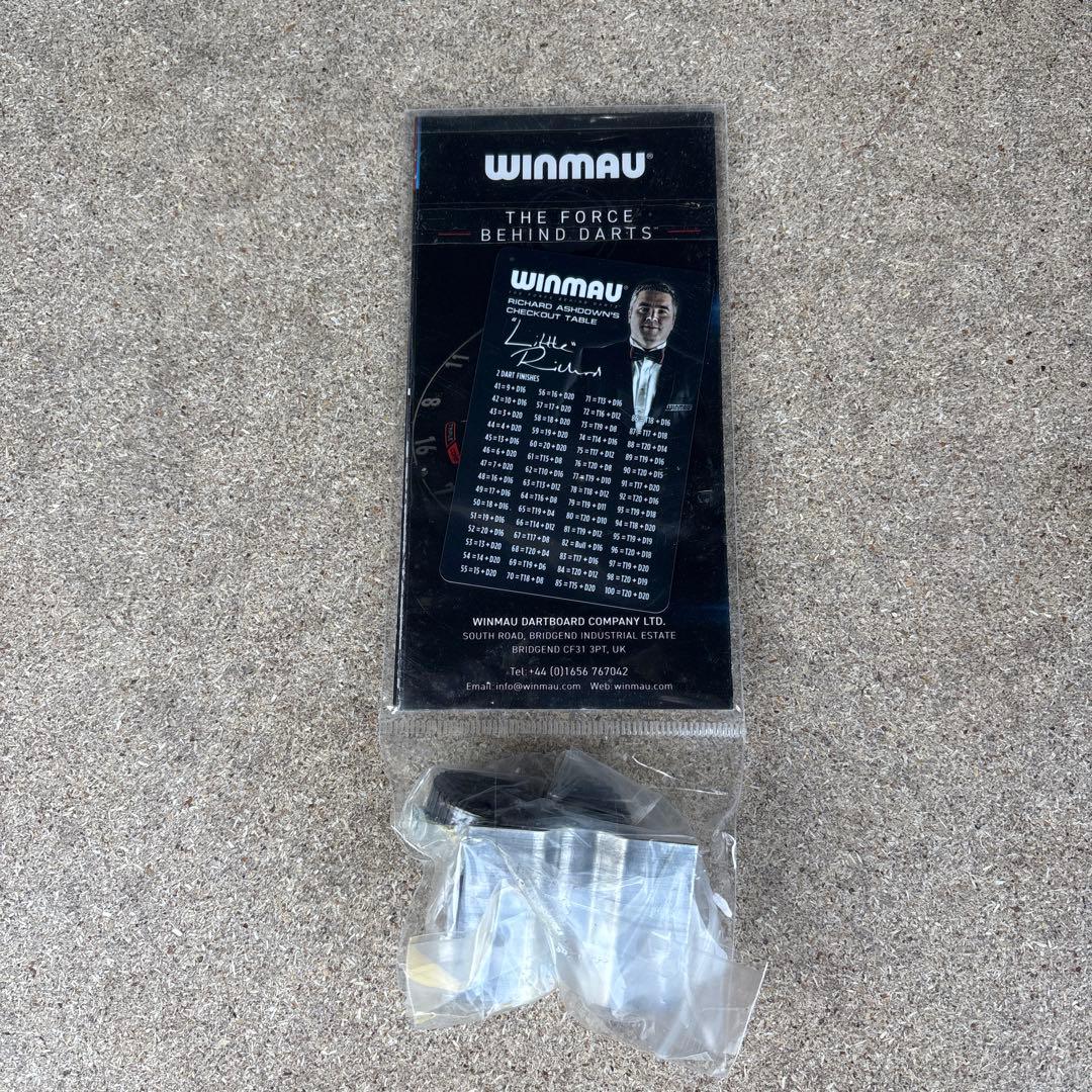 じ*ん様 WINMAU BLADE6 ダーツボード　未使用、極美品。