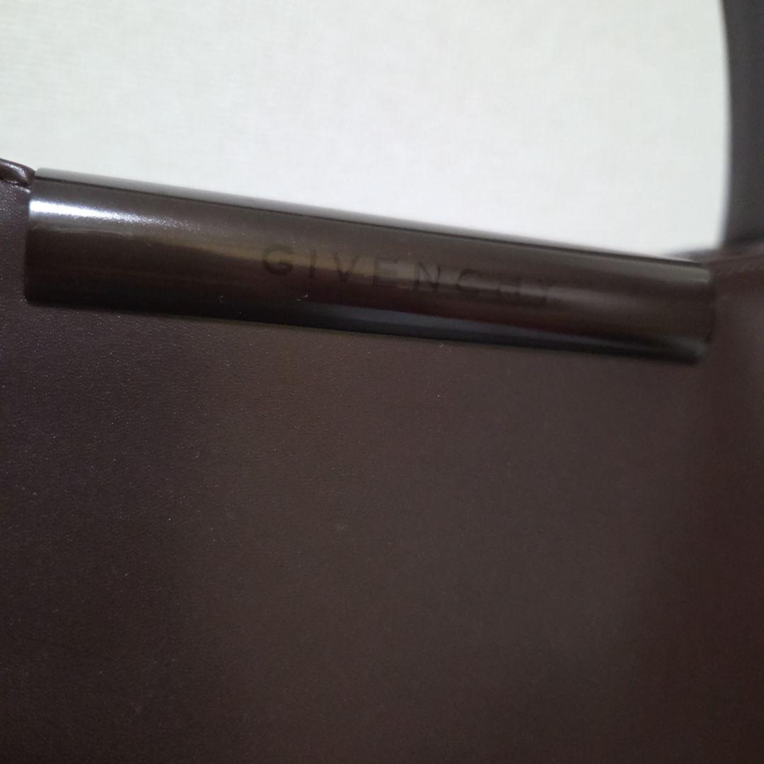 GIVENCHY ヴィンテージ レザーハンドバッグ