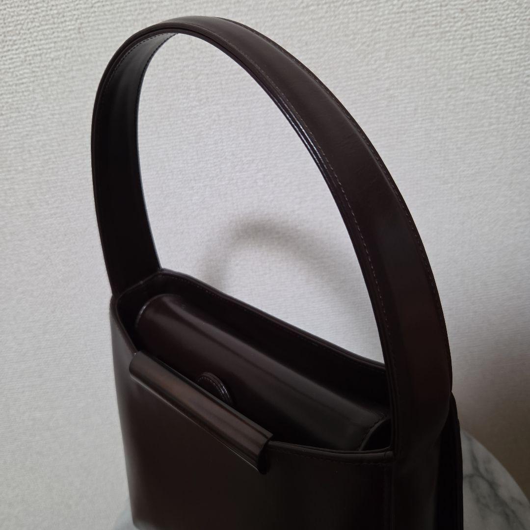 GIVENCHY ヴィンテージ レザーハンドバッグ