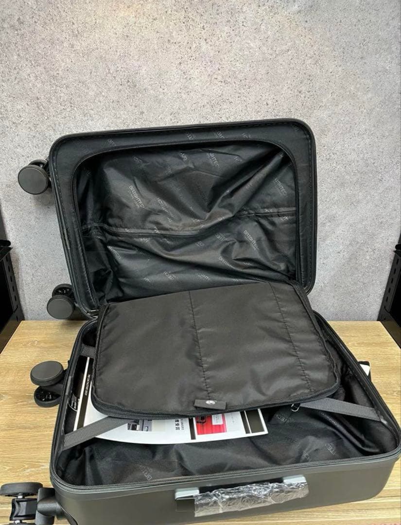 ブライテック BRIGHTECH BRO-18 機内持ち込み Sサイズ サタプラ