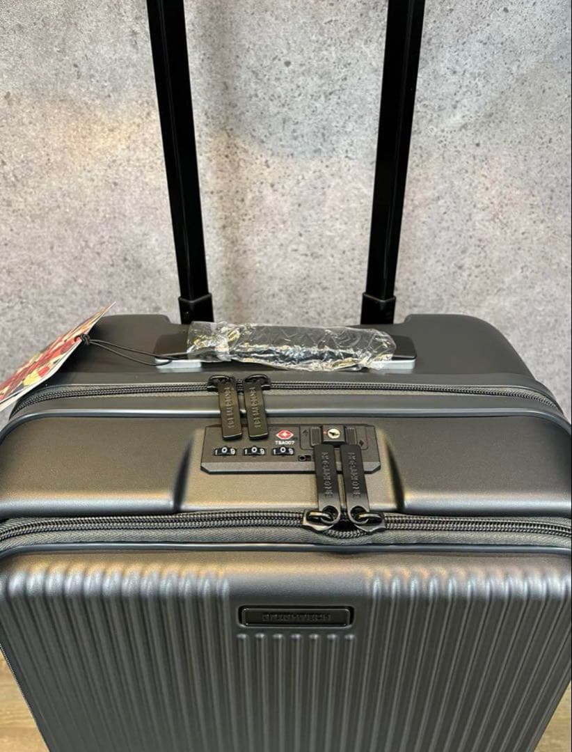 ブライテック BRIGHTECH BRO-18 機内持ち込み Sサイズ サタプラ