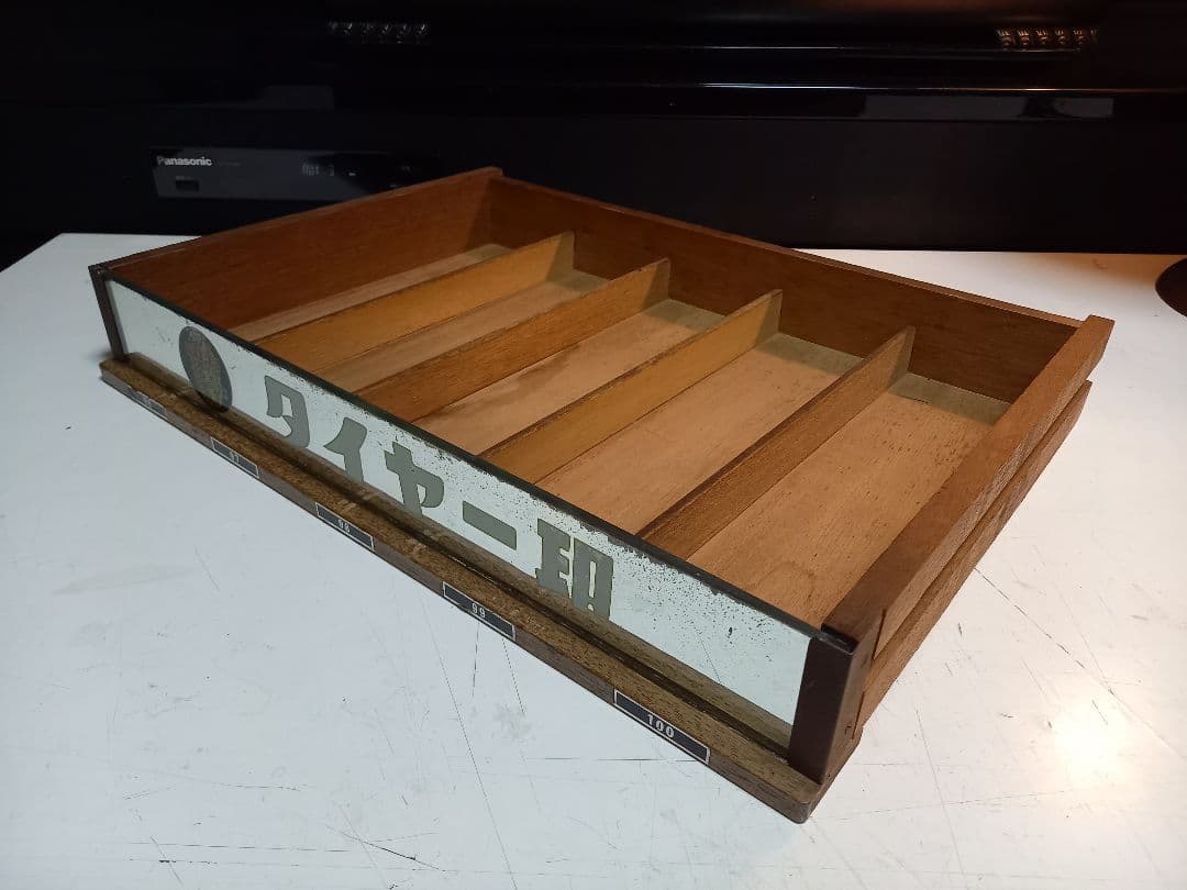 タイヤー印　ミラー　看板　付き　小物入れ　ディスプレイ　ケース　ウッド　トレー