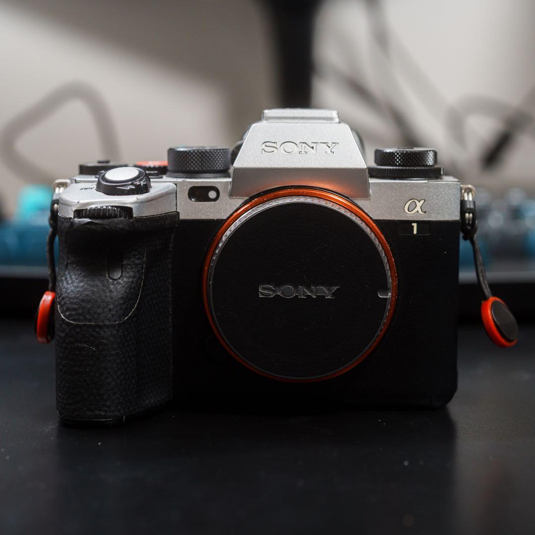 SONY α1 ミラーレス一眼カメラ ILCE-1 ボディ 純粋SDカード付き