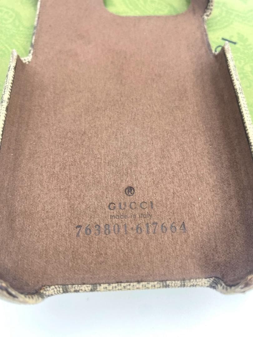 GUCCI オフィディア GGマーモント iPhone15Pro ケース