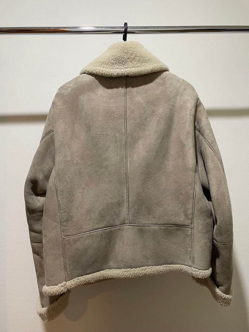 comoli シープスキン ムートンジャケット
