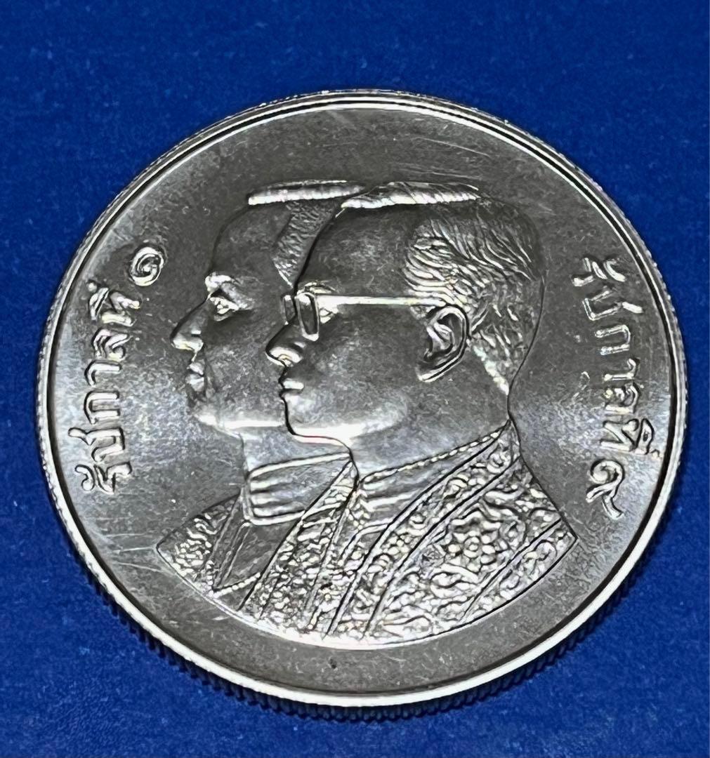 タイ 200年記念 600バーツ銀貨 未使用