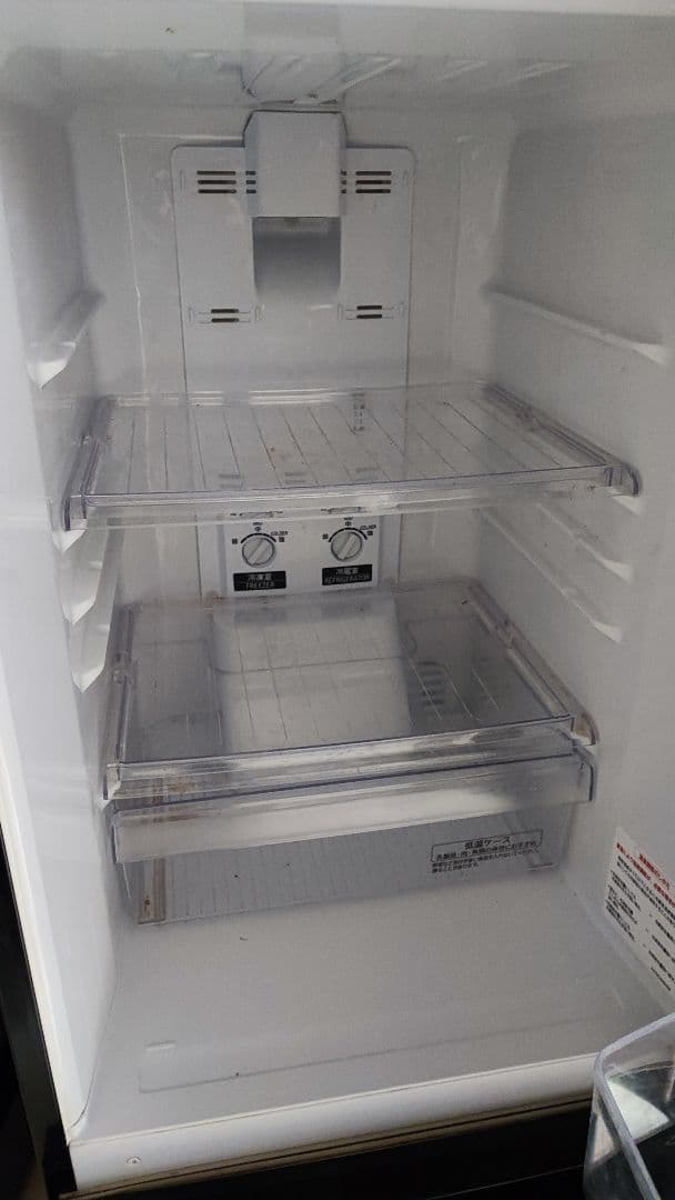 シ*ン様 三菱 冷蔵庫 2段棚付き 1-2人暮らし用 146L