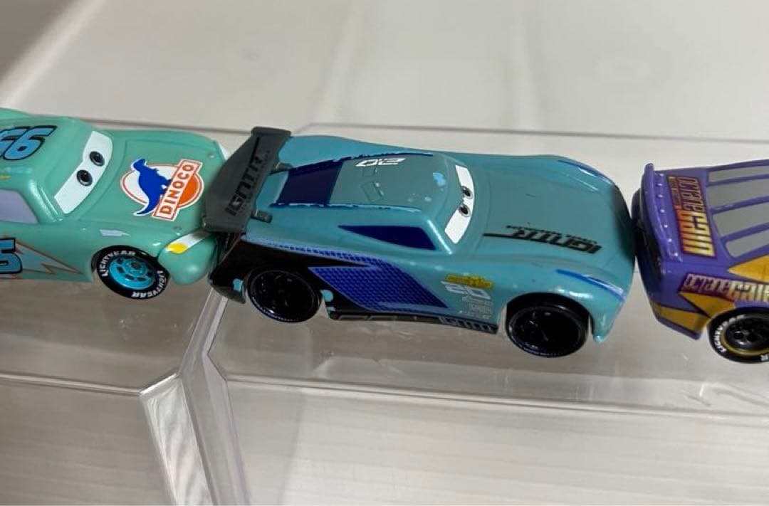カーズ、マテル、ミニカー（マックイン、メーター）カラーチェンジ