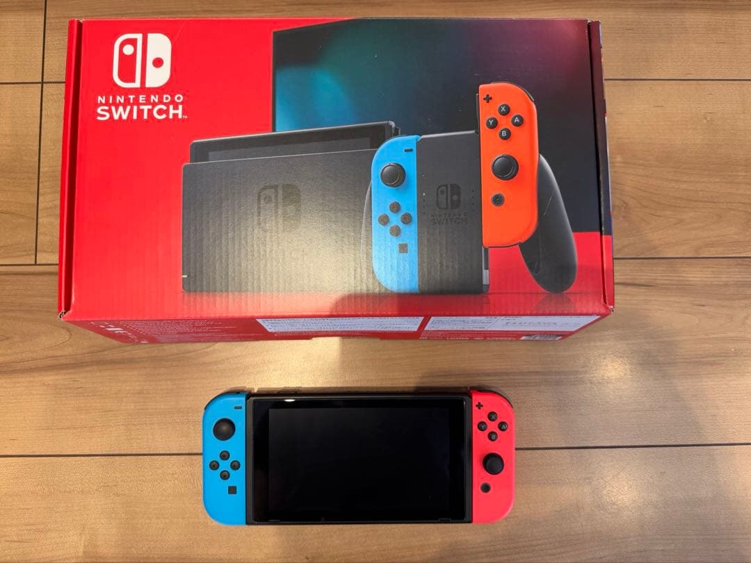 美品　 Nintendo Switch ネオンブルー・ネオンレッド スイッチ