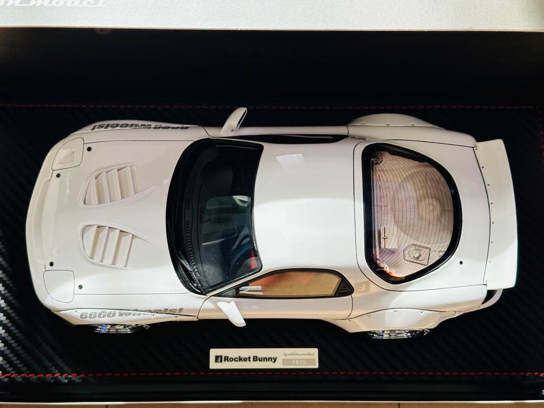 イグニッションモデル 1/18 RX-7